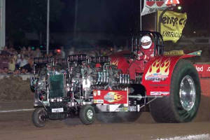 tractorpull.jpg